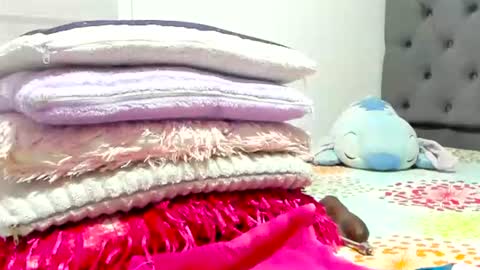 Snapshot of elizabeth_18_ chatting on 30, 6, 2026 ELIZA online show from 30, 6, 2026