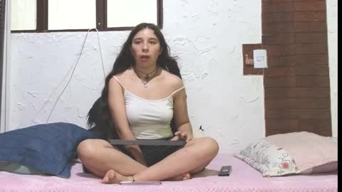 Snapshot of elizabeth_evanz chatting on 9, 12, 2024 elizabeth online show from 9, 12, 2024