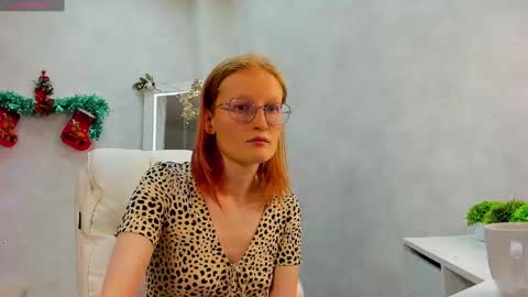 Snapshot of elizabeth_harpper chatting on 28, 12, 2024 Elizabeth online show from 28, 12, 2024