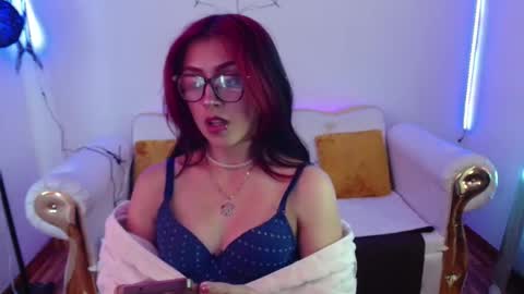 Snapshot of elizabeth_loren1 chatting on 30, 10, 2025 elizabeth_loren1 online show from 30, 10, 2025