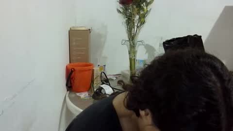 Snapshot of elizabeth_martinez_ chatting on 26, 11, 2025 Elizabeth Martinez online show from 26, 11, 2025