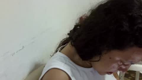 Snapshot of elizabeth_martinez_ chatting on 9, 4, 2026 Elizabeth Martinez online show from 9, 4, 2026