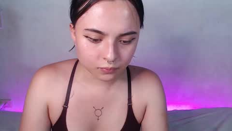 Snapshot of elizabeth_taylorxxx chatting on 15, 1, 2025 Elizabeth Taylor online show from 15, 1, 2025