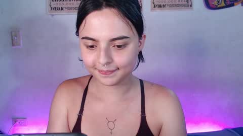 Snapshot of elizabeth_taylorxxx chatting on 10, 3, 2025 Elizabeth Taylor online show from 10, 3, 2025