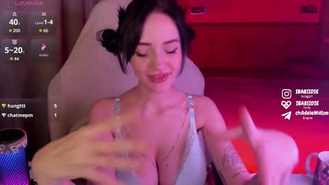 Snapshot of elizabethbritanny chatting on 2, 2, 2025 Adele online show from 2, 2, 2025