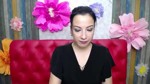 ElizabethSho online show from 16, 9, 2025