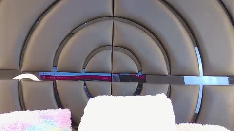 Elizabet online show from 19, 1, 2025