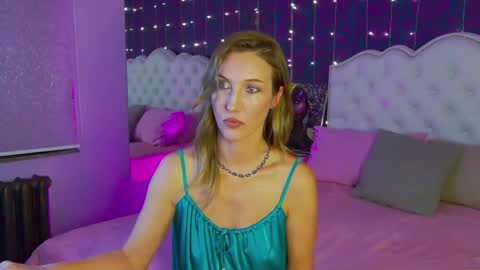 Snapshot of elizamayers chatting on 27, 2, 2025 Linda online show from 27, 2, 2025