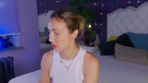 Snapshot of elizamayers chatting on 18, 4, 2026 Linda online show from 18, 4, 2026
