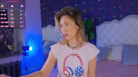 Snapshot of elizamayers chatting on 2, 5, 2026 Linda online show from 2, 5, 2026