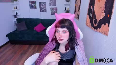 Snapshot of elizanik chatting on 16, 2, 2025 Eliza online show from 16, 2, 2025