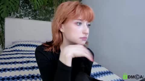 Snapshot of elizanik chatting on 9, 10, 2025 Eliza online show from 9, 10, 2025