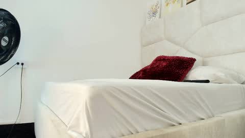 Eliza online show from 1, 4, 2026