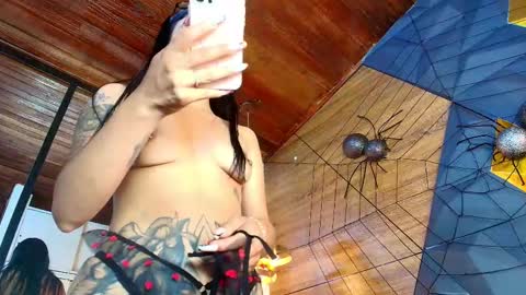 Snapshot of elizbeth_777 chatting on 25, 10, 2025 elizbeth_777 online show from 25, 10, 2025