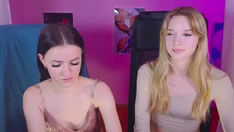 elizzza_ online show from 1, 3, 2025