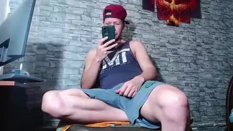 Snapshot of eljeorge_hott chatting on 22, 5, 2026 JORGE BENITEZ online show from 22, 5, 2026