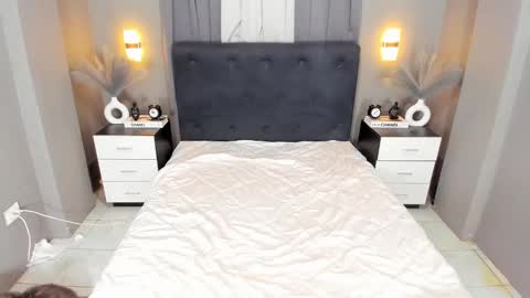 Snapshot of ella______ chatting on 1, 12, 2024 Ella online show from 1, 12, 2024