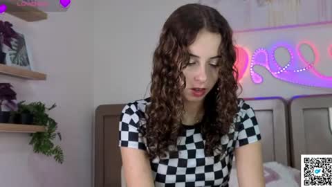Snapshot of ella_desire chatting on 14, 6, 2026 ella_desire online show from 14, 6, 2026