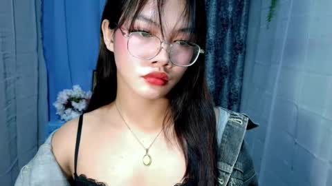 Ella online show from 14, 11, 2025