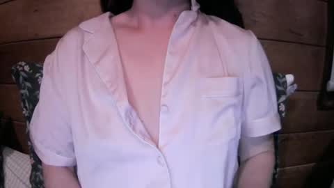 Ella - Girl Next Door online show from 13, 9, 2025