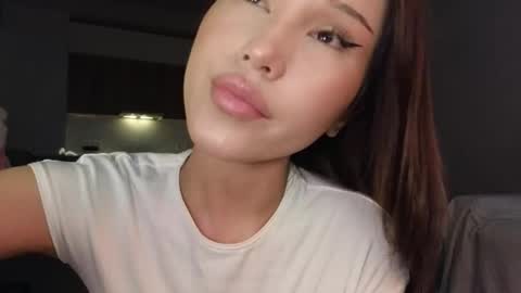 Lee online show from 21, 4, 2026