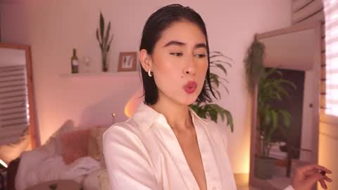 ELLA OWEN online show from 17, 2, 2026