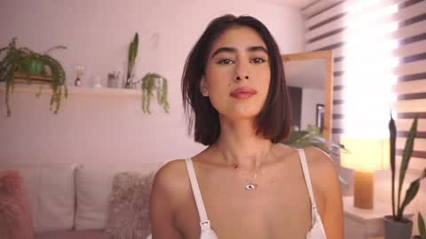 ELLA OWEN online show from 1, 4, 2026