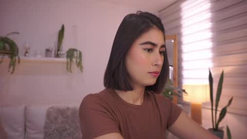 ELLA OWEN online show from 2, 4, 2026