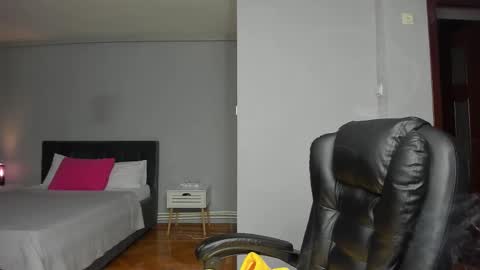 Ella online show from 20, 11, 2025