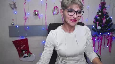 Snapshot of ellabonito chatting on 24, 12, 2024 EllaBonito online show from 24, 12, 2024