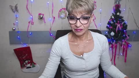 Snapshot of ellabonito chatting on 29, 12, 2024 EllaBonito online show from 29, 12, 2024