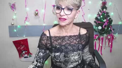 Snapshot of ellabonito chatting on 3, 1, 2025 EllaBonito online show from 3, 1, 2025