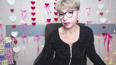 Snapshot of ellabonito chatting on 9, 2, 2025 EllaBonito online show from 9, 2, 2025