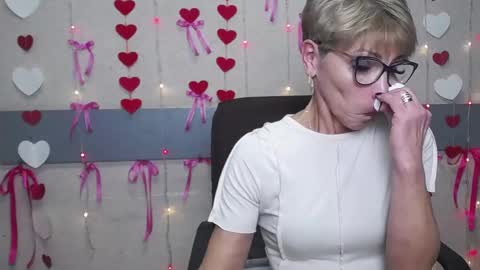 Snapshot of ellabonito chatting on 7, 3, 2025 EllaBonito online show from 7, 3, 2025