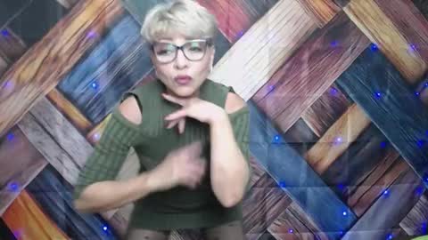 Snapshot of ellabonito chatting on 29, 9, 2025 EllaBonito online show from 29, 9, 2025