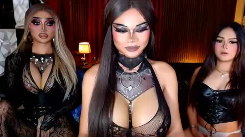 Snapshot of ellahemperialts chatting on 22, 4, 2026 ellahemperialts online show from 22, 4, 2026