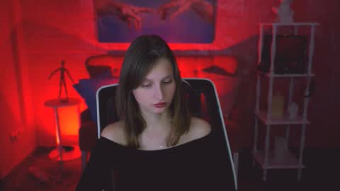 Ella online show from 18, 11, 2025