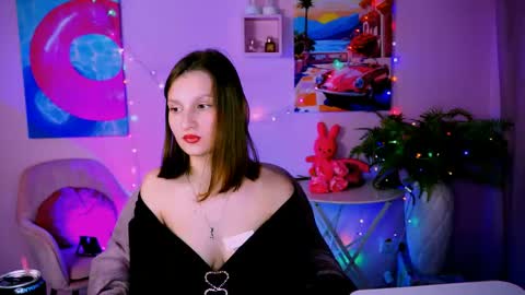 Snapshot of ellahorton chatting on 27, 4, 2026 Ella online show from 27, 4, 2026