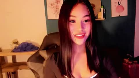 Snapshot of ellaliciousss chatting on 9, 3, 2025 ella online show from 9, 3, 2025