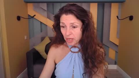 EllaLongs online show from 3, 7, 2026