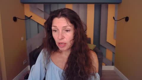 EllaLongs online show from 19, 7, 2026
