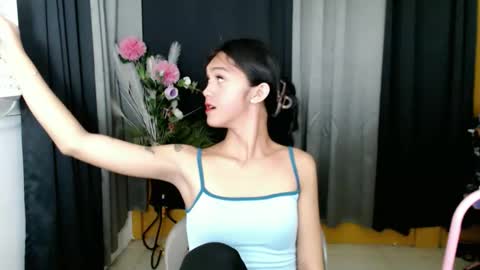 Snapshot of ellamiller69 chatting on 9, 6, 2026 ELLA online show from 9, 6, 2026