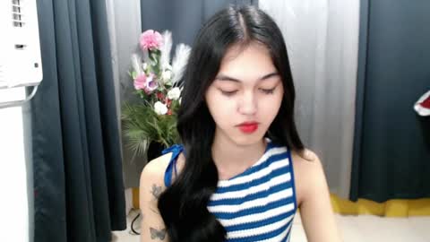 Snapshot of ellamiller69 chatting on 8, 7, 2026 ELLA online show from 8, 7, 2026