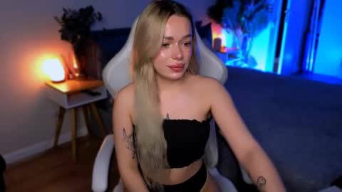 Ella online show from 20, 2, 2026