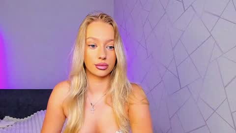 Snapshot of elldiana chatting on 6, 7, 2026 elldiana online show from 6, 7, 2026
