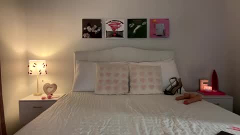 Ellebby7 online show from 11, 1, 2025