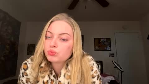 ellejess online show from 8, 3, 2026