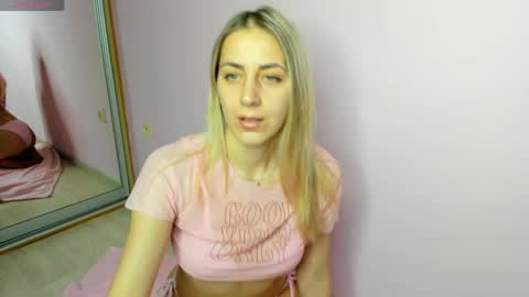 Snapshot of ellen_rosi chatting on 5, 6, 2026 rosi online show from 5, 6, 2026