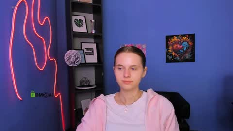 Snapshot of elli_ashley chatting on 1, 4, 2026 Ashley online show from 1, 4, 2026