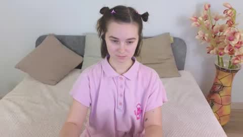 Snapshot of ellie_babyy chatting on 20, 2, 2025 Ellie online show from 20, 2, 2025